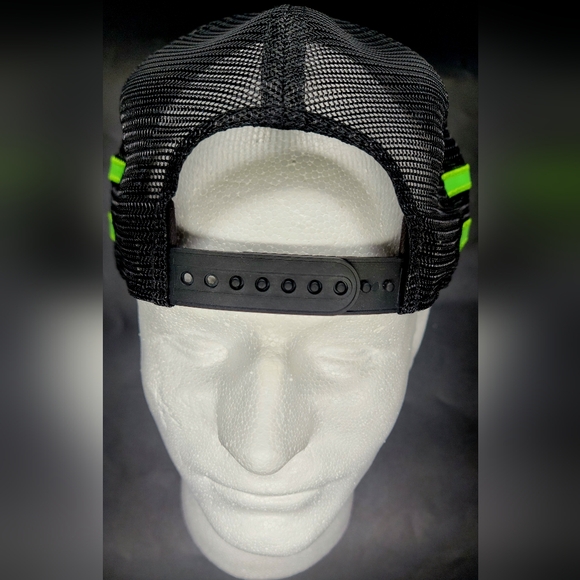 New Era Ultimate Warrior WWE The Golfer Snapback Trucker Hat Rare Unreleased NWT - Picture 5 of 9